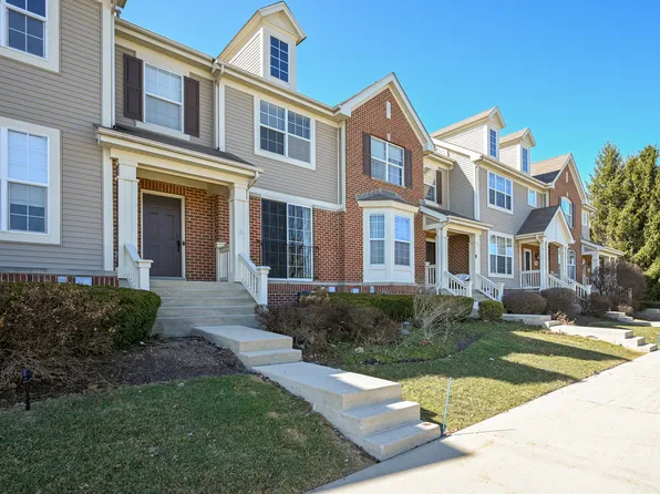 318 S Prospect Ave, Bartlett, IL 60103