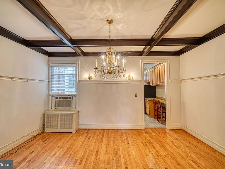 1821 Kilbourne Pl NW — Photo 11