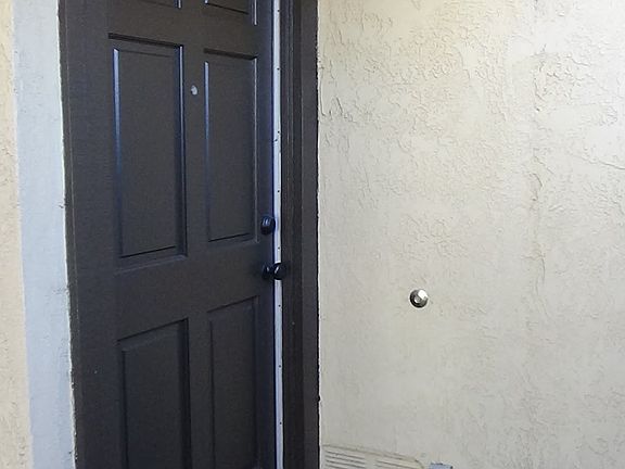 3rd image of 725 Summerwood Ln APT 3