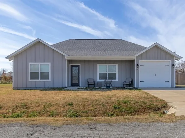 35 Francis Dr, Bella Vista, AR 72715