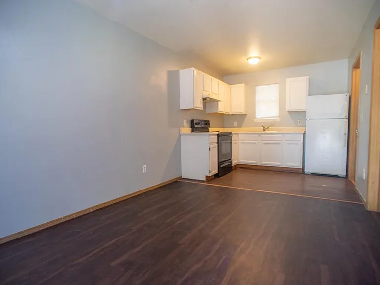 420 Park St — Photo 5
