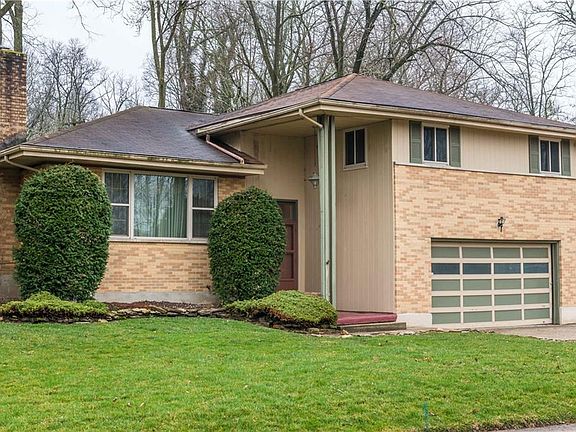 4th image of 570 Elm Grove Dr