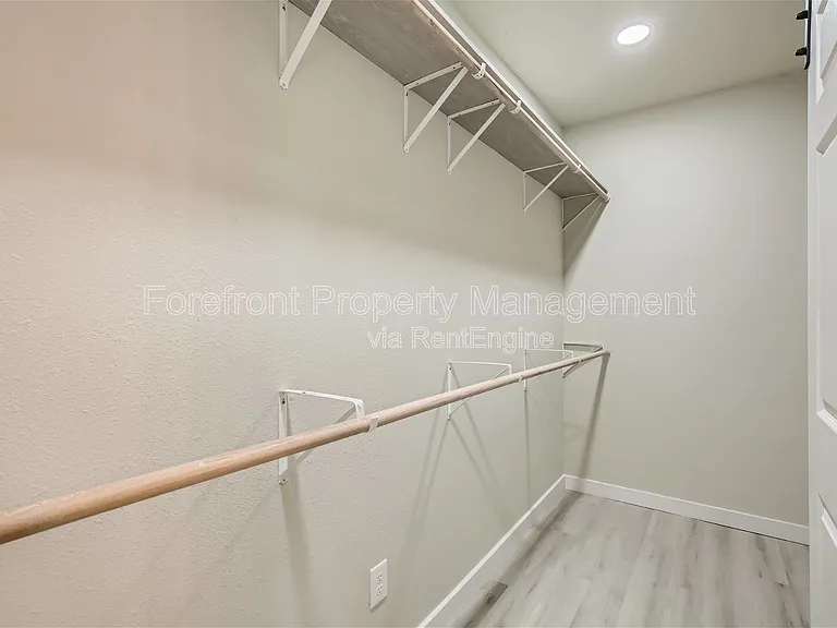 517 Hicks Ave — Photo 22