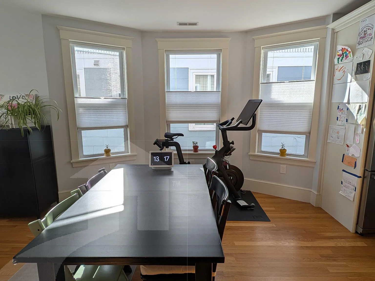 2 bed, 1038 sqft, $4,600 — Photo 2