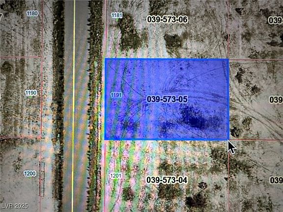 2nd image of 1191 S Yosemite Ave