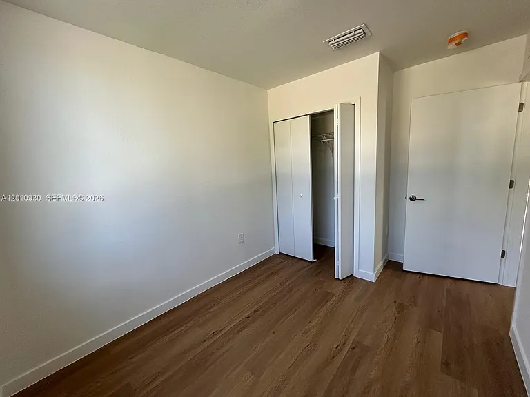 19440 SW 125th Ave #0 — Photo 9