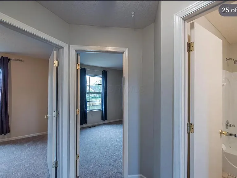 5499 Glenchester Dr — Photo 21