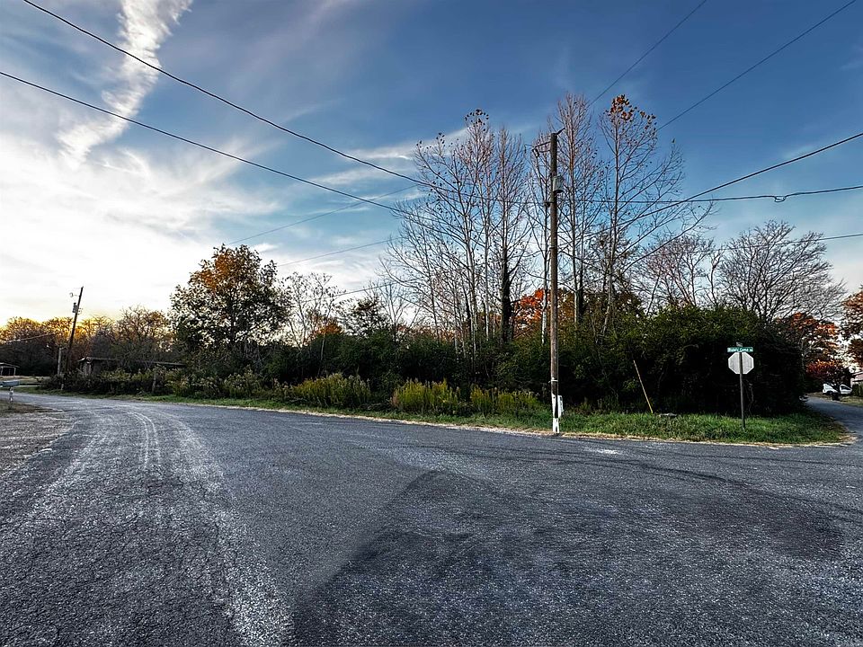 2nd image of 0 Chevron St