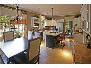 4th image of 2256 Lake Page Dr