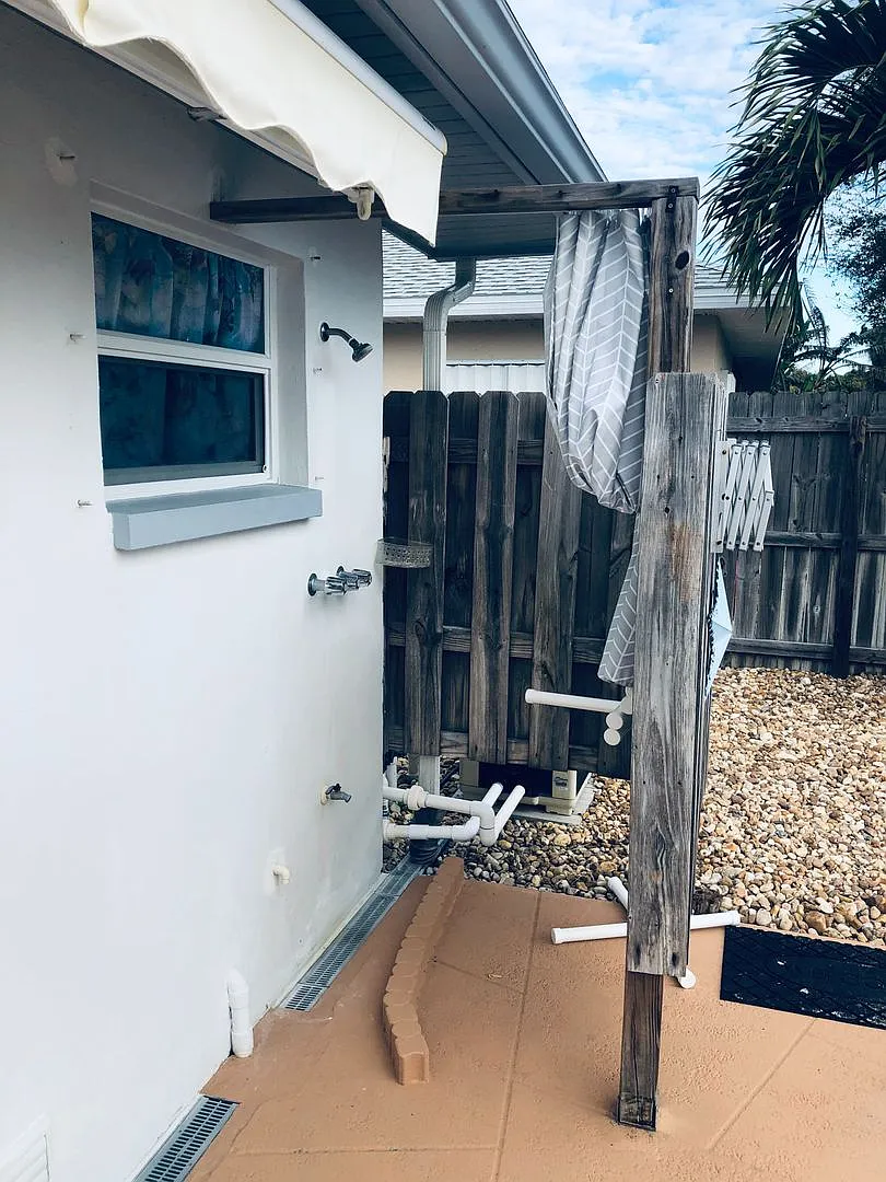 Beachside Cottage — Photo 3