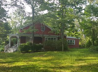 12 Crescent Rd, Port Jefferson, NY 11777