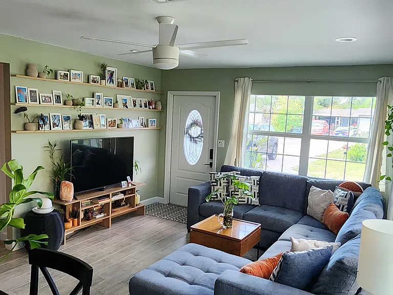 3949 Maxine St — Photo 6