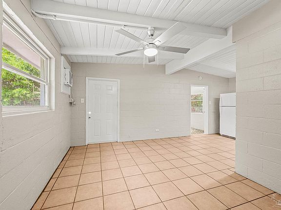 4th image of 211 Tennessee Dr