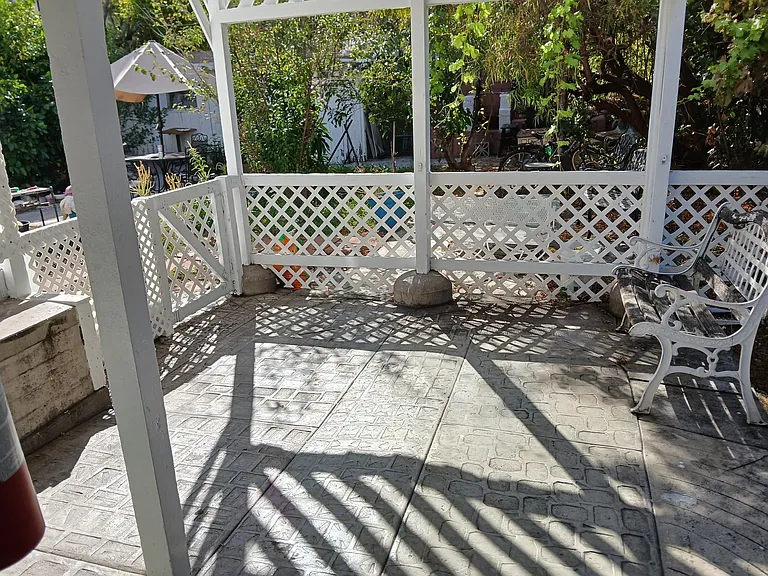 1139 Logan St — Photo 13