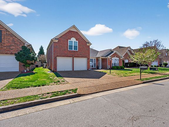 2nd image of 1105 Harpeth Mill Ct