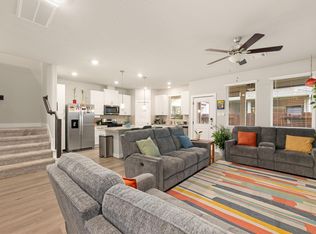 3104 Valley Peak Dr, Houston, TX 77063
