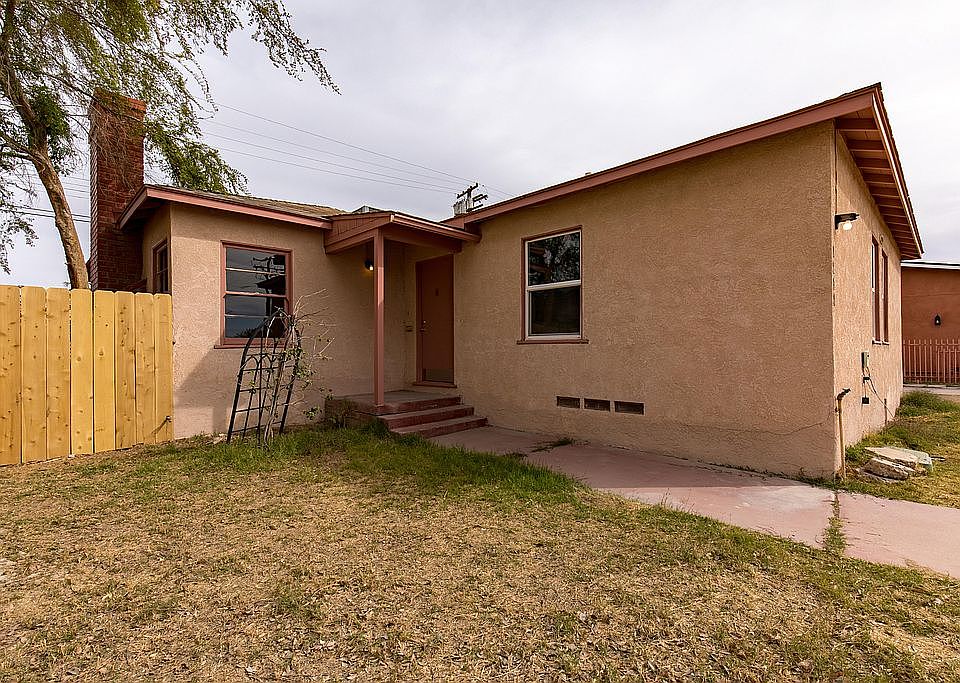 1st image of 1212 Ross Ave