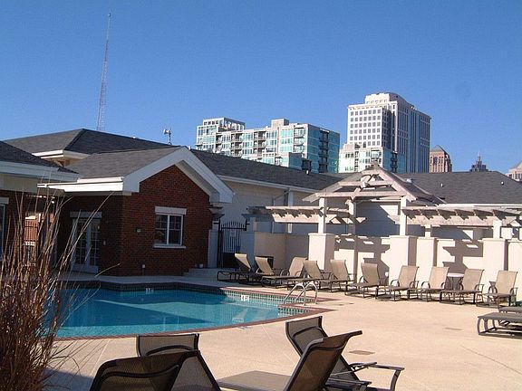 Another view of the pool.