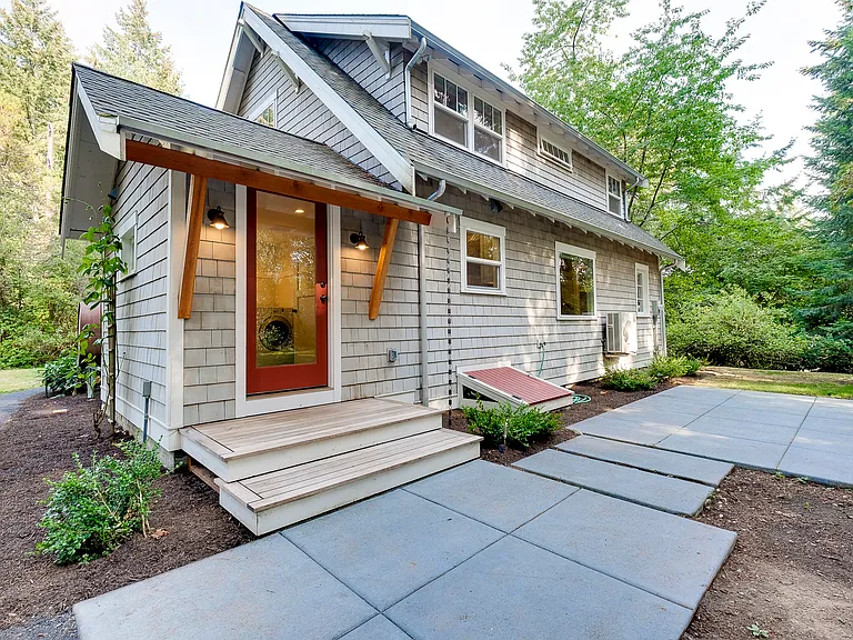 8013 NE Bucklin Hill Rd — Photo 29
