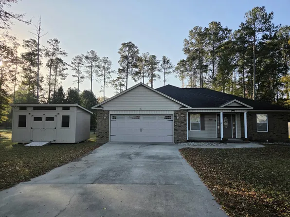 5155 Ridge St, Dalzell, SC 29040