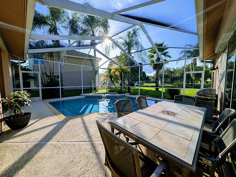 5667 Wellington Ct — Photo 43