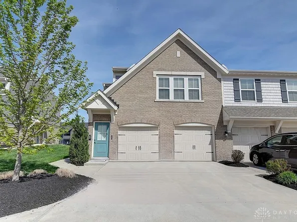 40 Old Pond Rd, Springboro, OH 45066