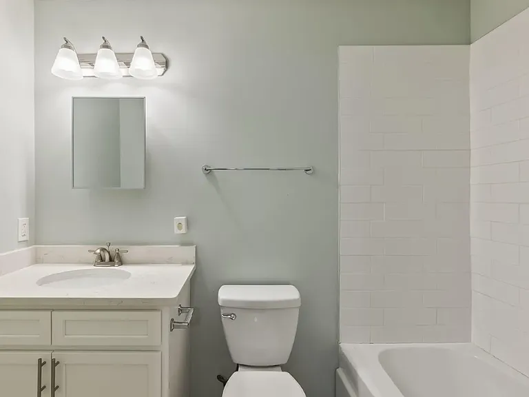 2716 Oak Hammock Dr — Photo 13