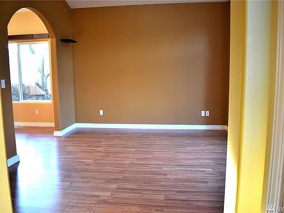 4th image of 6367 Onyx Ct SE