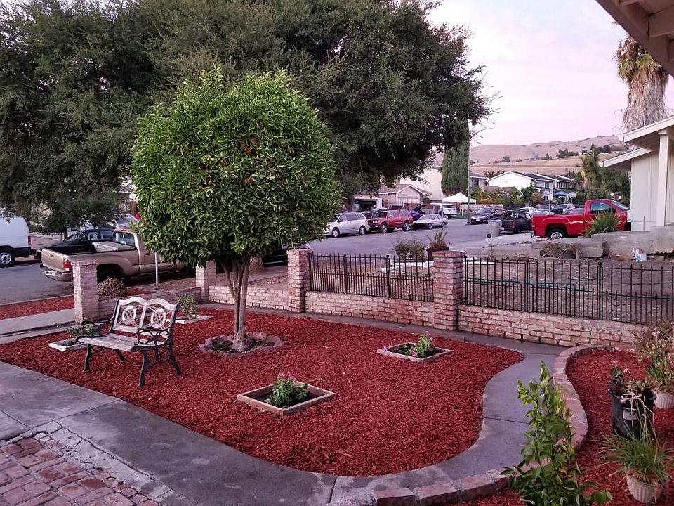 1st image of 3442 Mount Saint Helena Dr