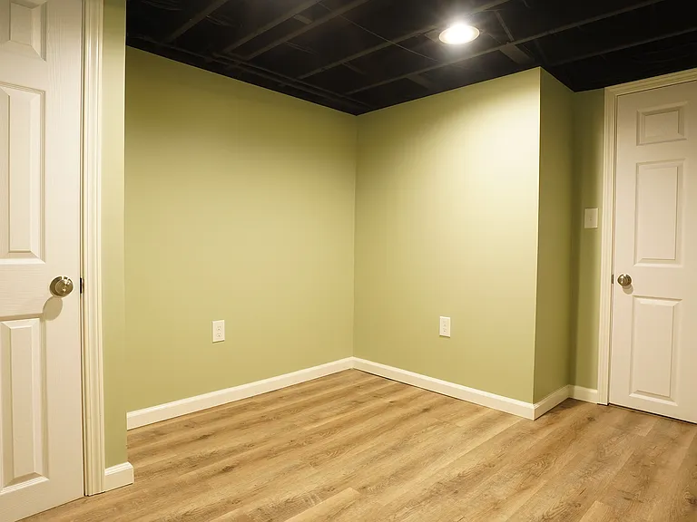Basement Extra Room