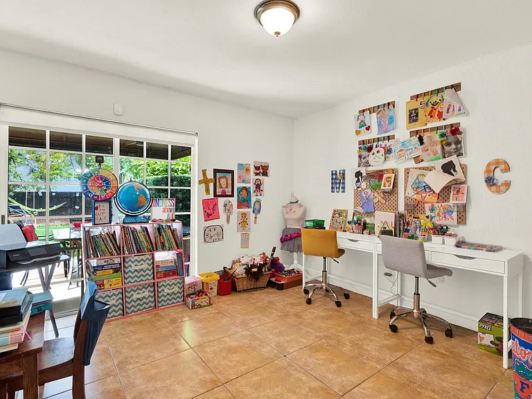 7104 SW 110th Ave — Photo 12