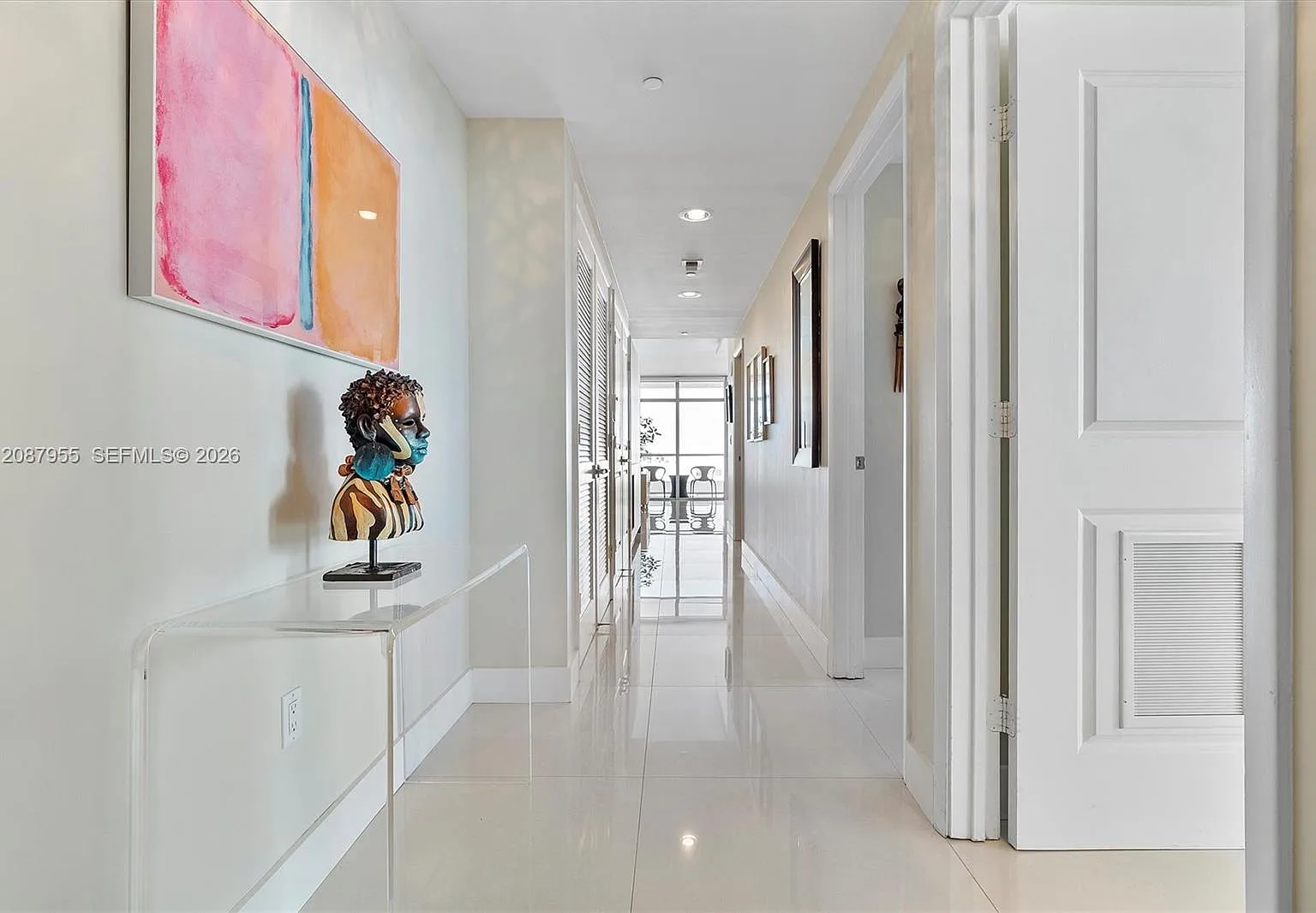 The Caribbean Condo — Photo 2