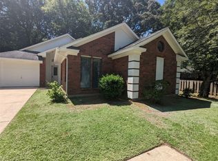 191 S Burbank Dr, Montgomery, AL 36117