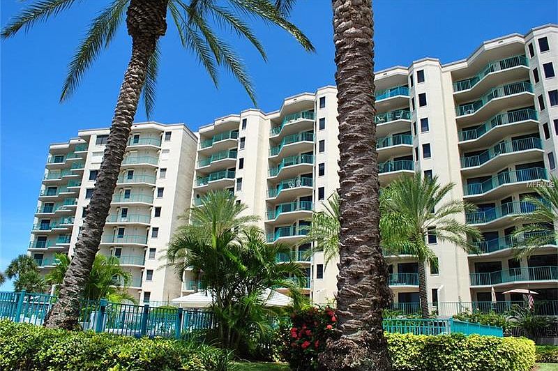 1st image of 670 Island Way APT 401