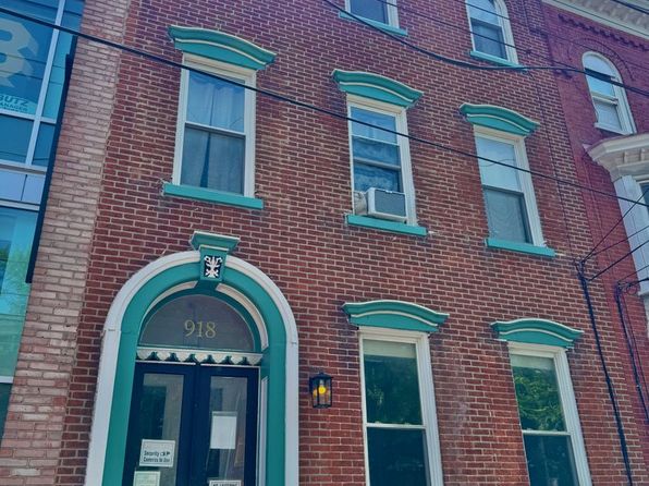 918 W Turner St APT 1