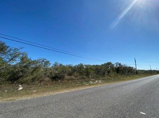 1102 San Antonio St, Rockport, TX 78382
