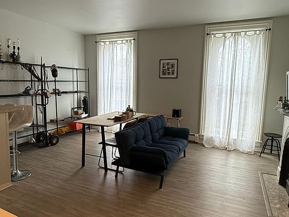 2nd image of 29 N Pearl St APT 4