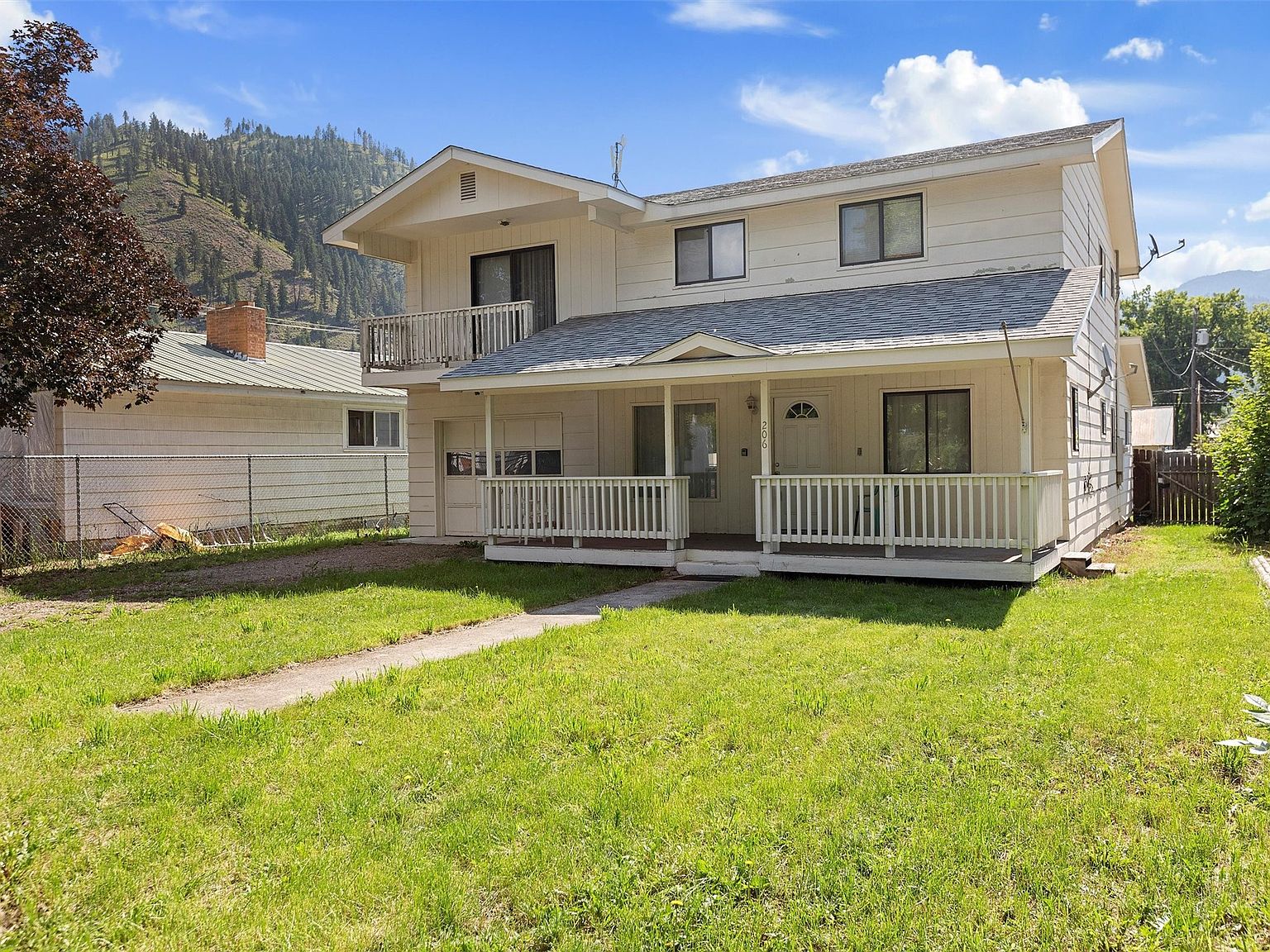 206 1st St W, Superior, MT 59872 MLS 30008669 Zillow