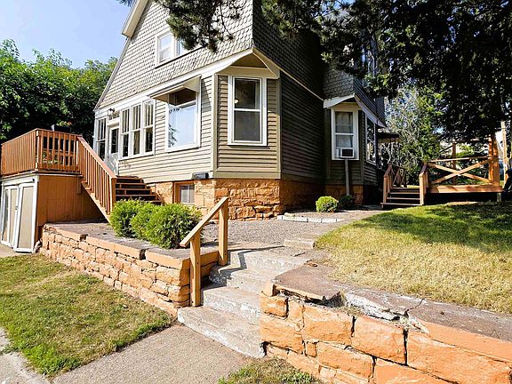 2nd image of 1027 S Lincoln Dr