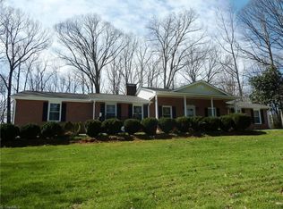 1230 Bunny Trl, Winston Salem, NC 27105