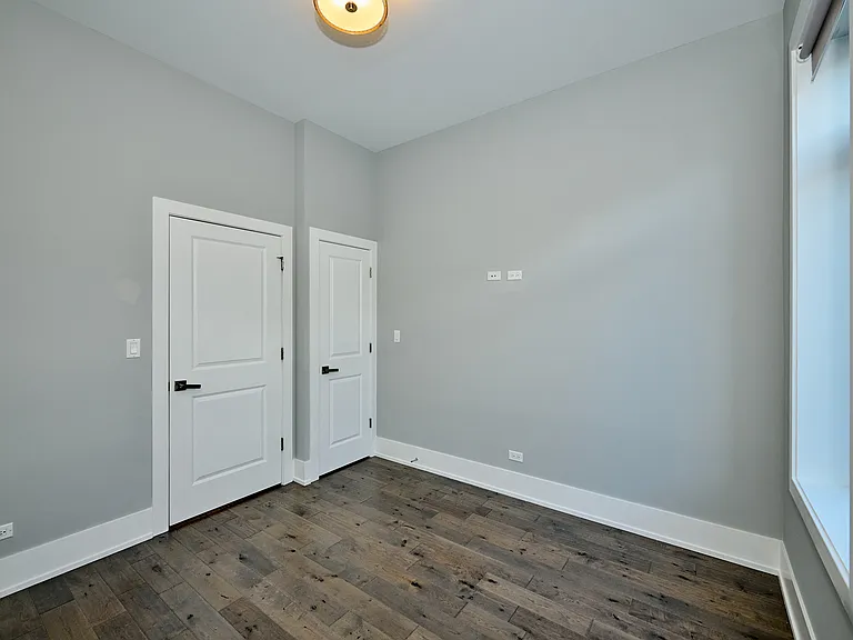 1752 W 18th Pl #2N — Photo 9