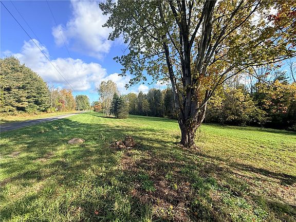 3rd image of 4048 Deneef Rd Lot 947
