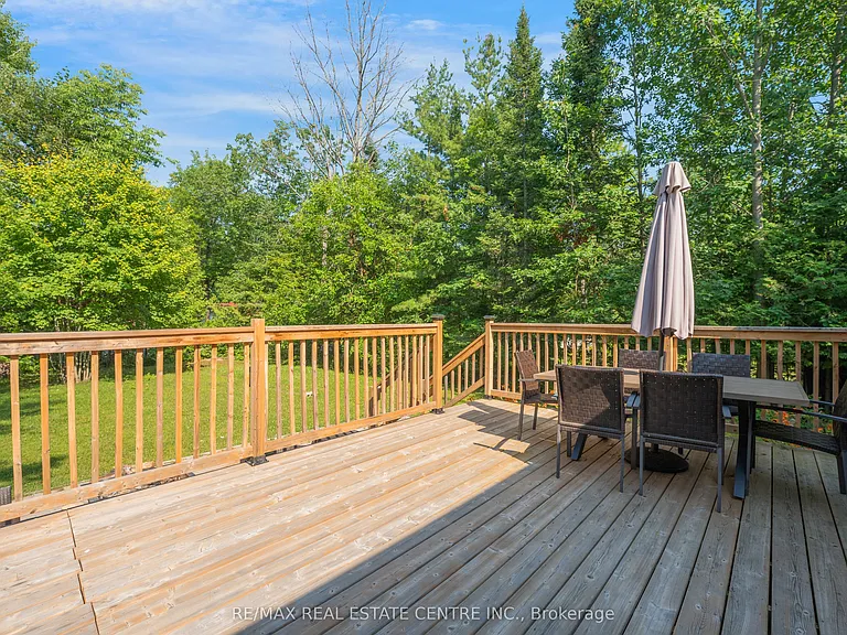 27 Irene Rd — Photo 24