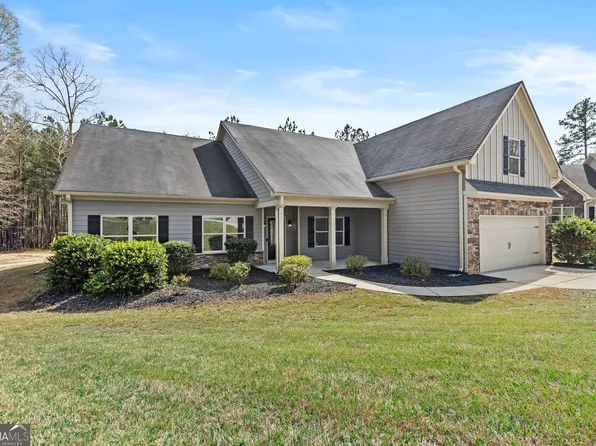 2871 Shadowstone Way, Winder, GA 30680