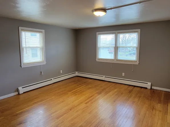 41 Gould Dr APT B, East Hartford, CT 06118