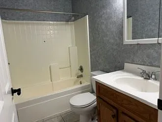656 Sunrise Rd — Photo 12