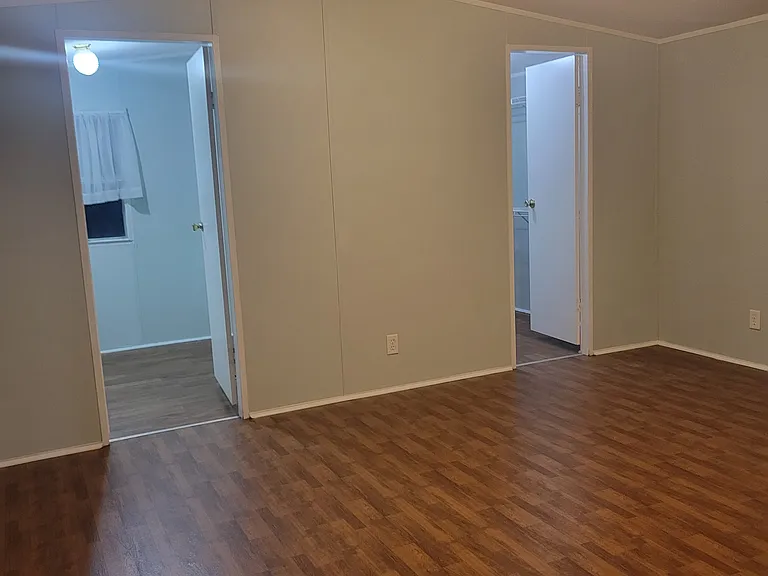 1103 Lissie Ln — Photo 28