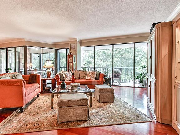 2nd image of 9333 Memorial Dr APT 211
