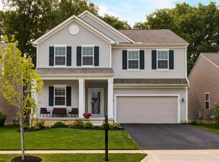 3931 Winding Oaks Dr, Columbus, OH 43228