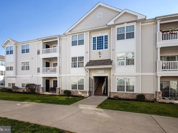 106 Lionheart Ln, Thorofare, NJ 08086